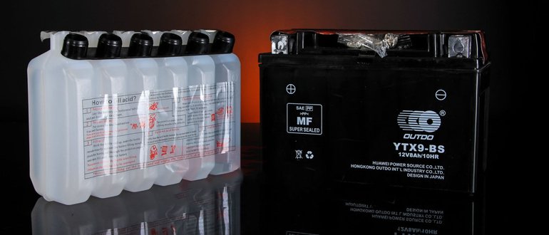 Сува напуњена батерија