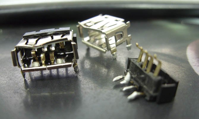 connecteurs usb cassés